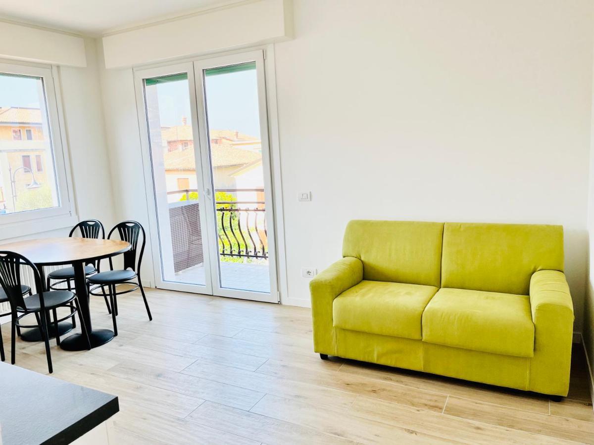 Berengario Suites Torri Del Benaco Exterior foto