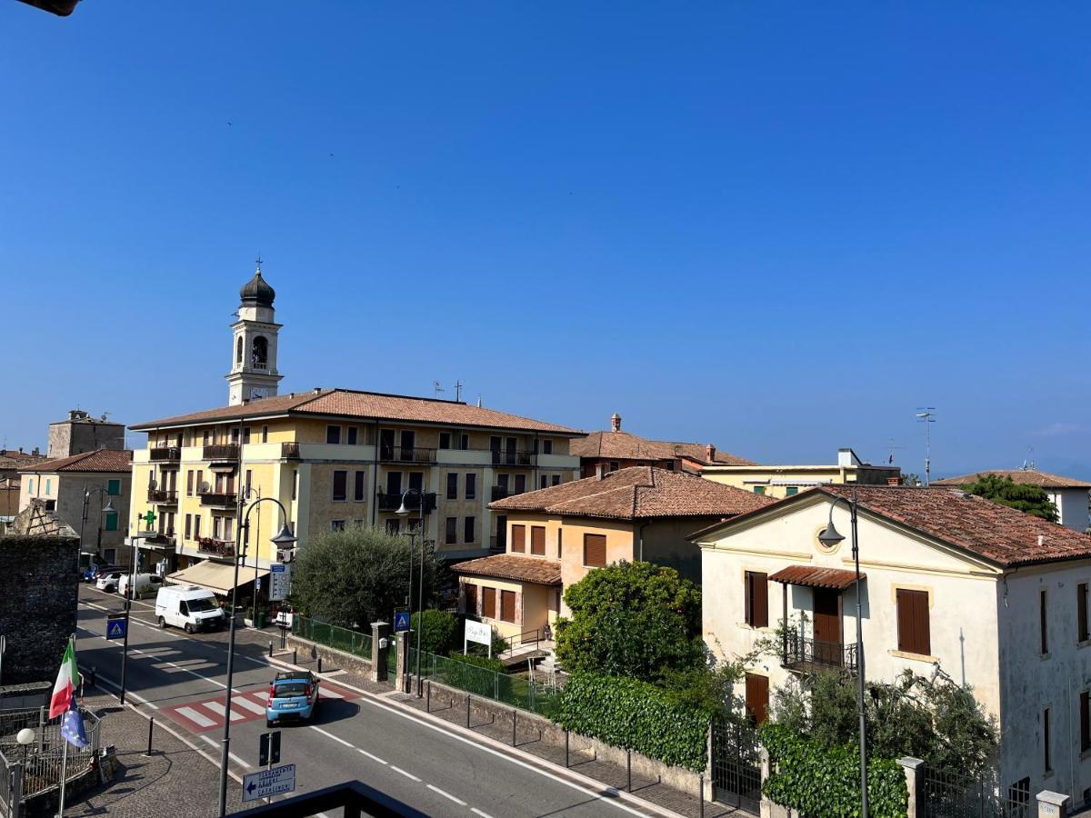Berengario Suites Torri Del Benaco Exterior foto